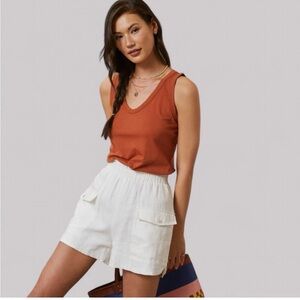 t.la Anthropologie NWOT Cedar Scoop-Neck Layering Tank Top SZ M